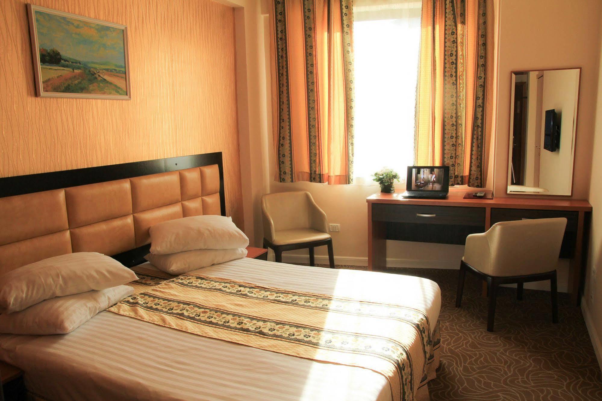 Best Western Hotel Lev Or I Bucureşti Ngoại thất bức ảnh