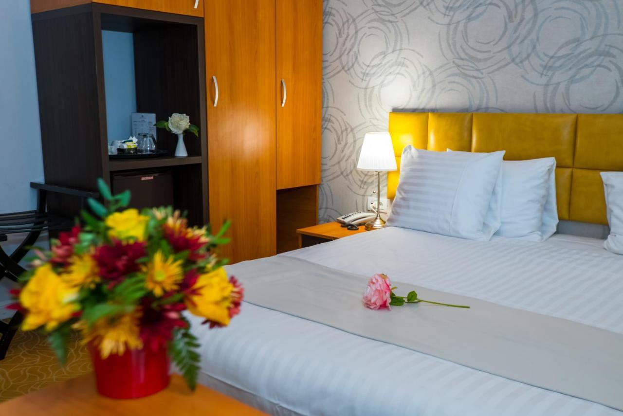 Best Western Hotel Lev Or I Bucureşti Ngoại thất bức ảnh