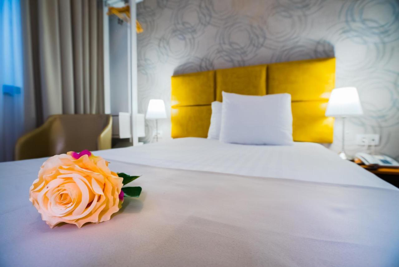 Best Western Hotel Lev Or I Bucureşti Ngoại thất bức ảnh