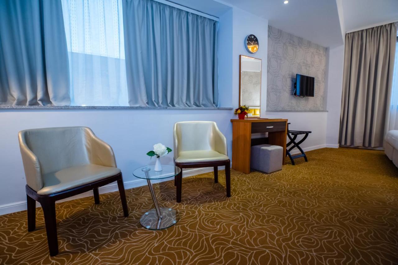 Best Western Hotel Lev Or I Bucureşti Ngoại thất bức ảnh