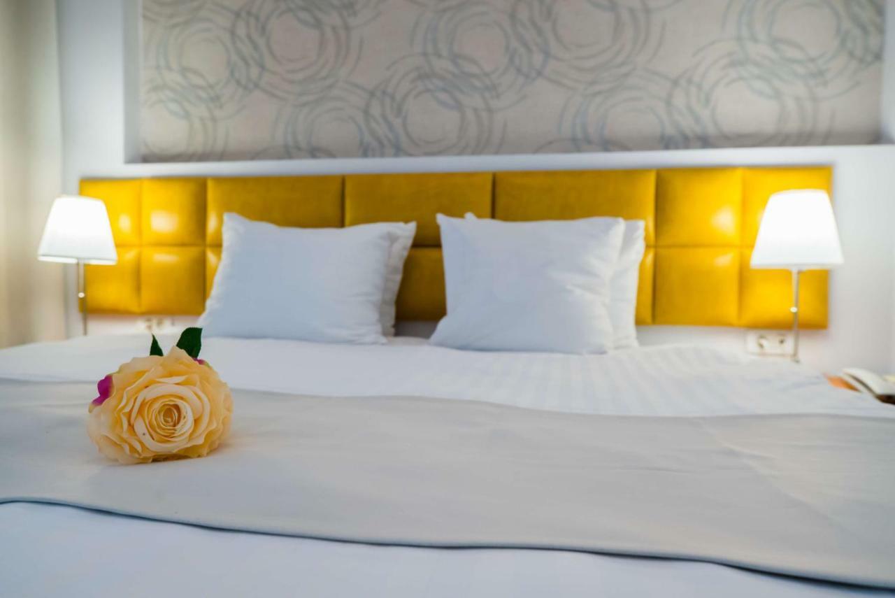 Best Western Hotel Lev Or I Bucureşti Ngoại thất bức ảnh