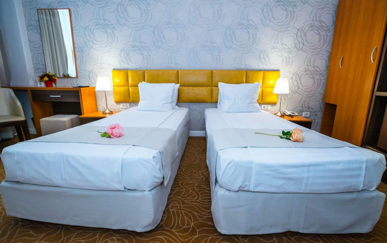 Best Western Hotel Lev Or I Bucureşti Ngoại thất bức ảnh