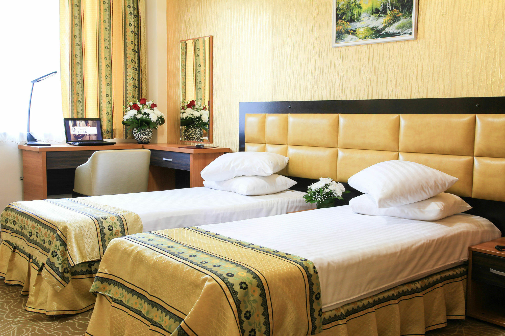 Best Western Hotel Lev Or I Bucureşti Ngoại thất bức ảnh