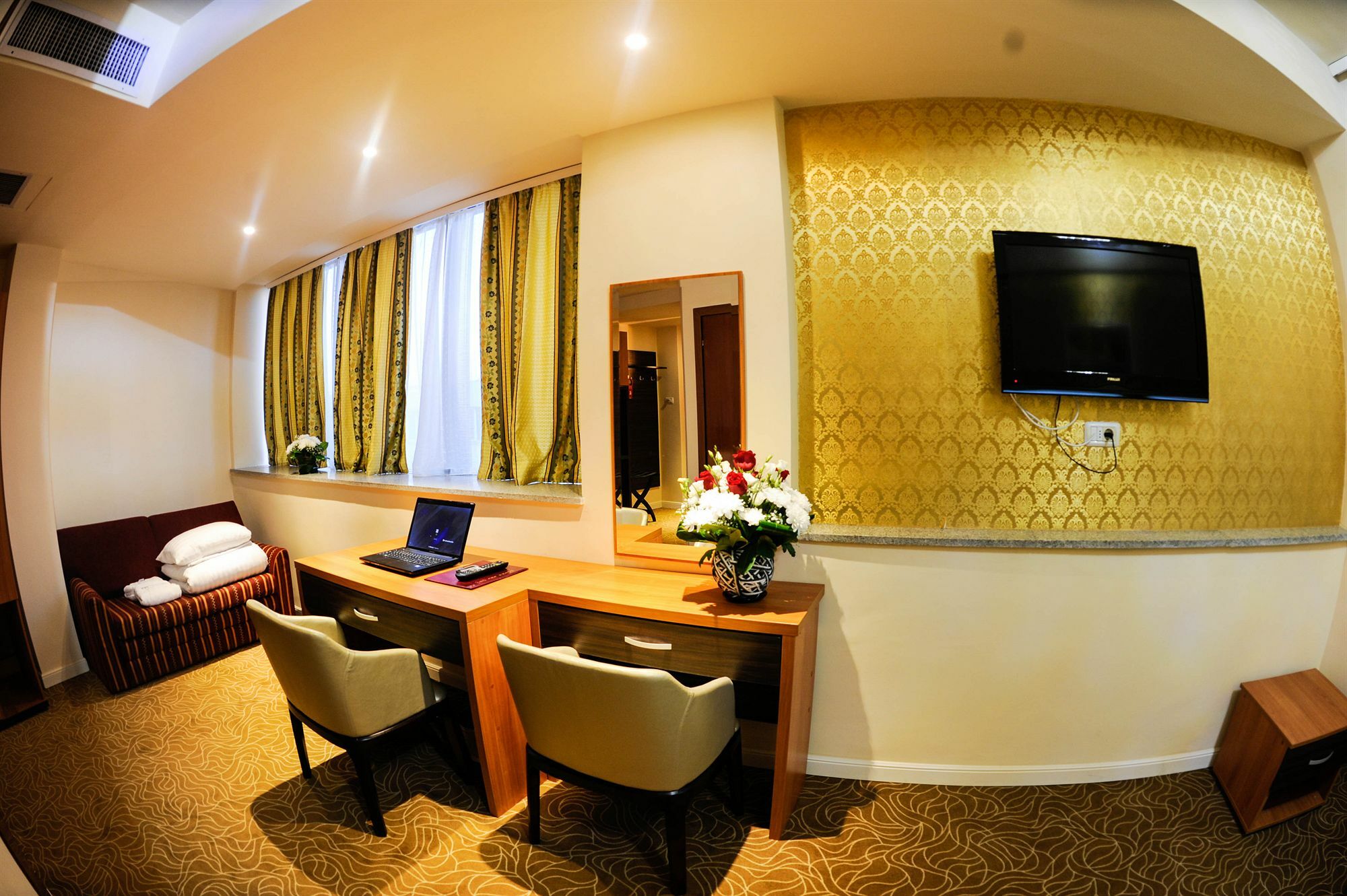Best Western Hotel Lev Or I Bucureşti Ngoại thất bức ảnh